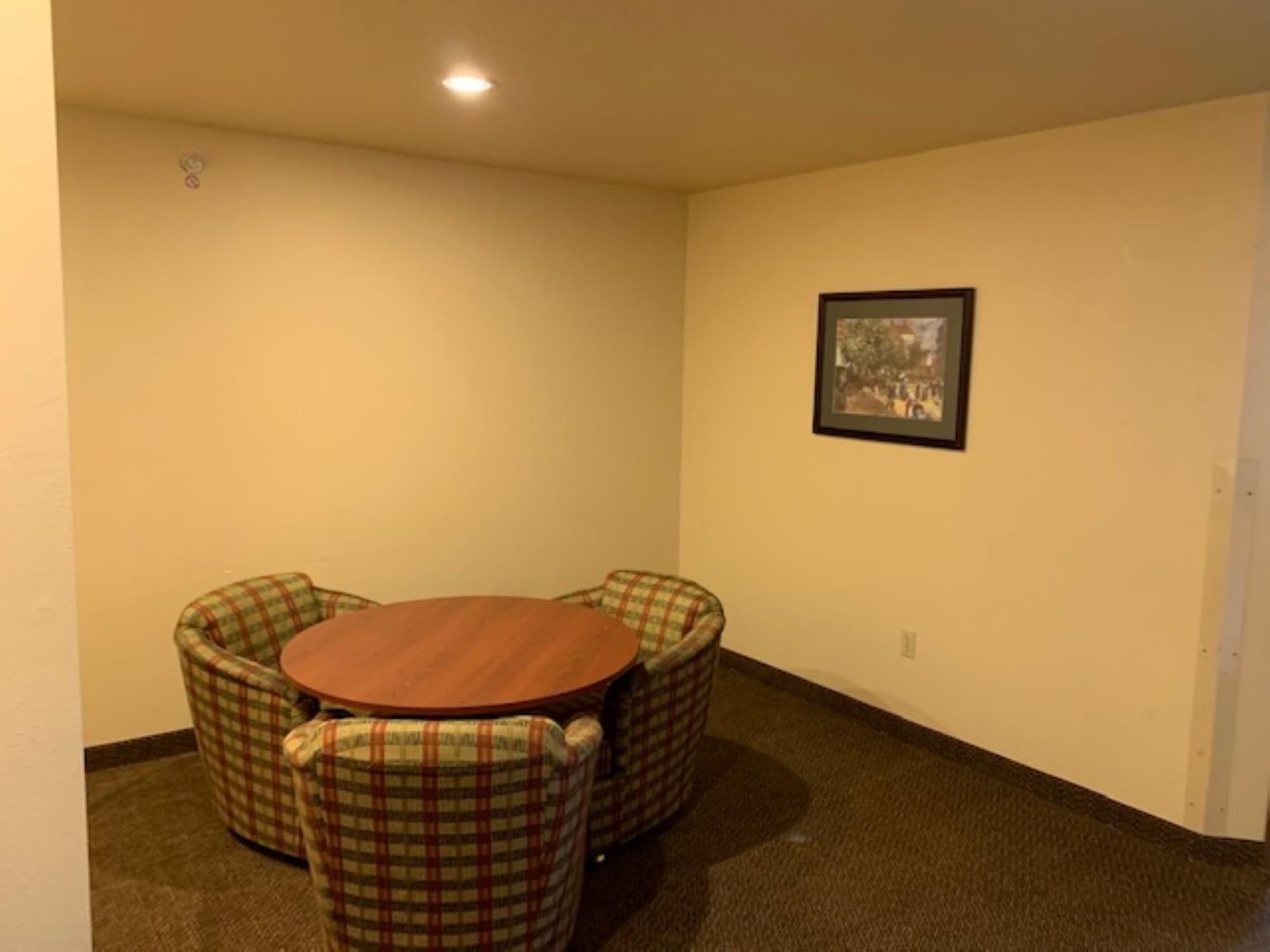 Super 8 By Wyndham Perryville Exterior photo