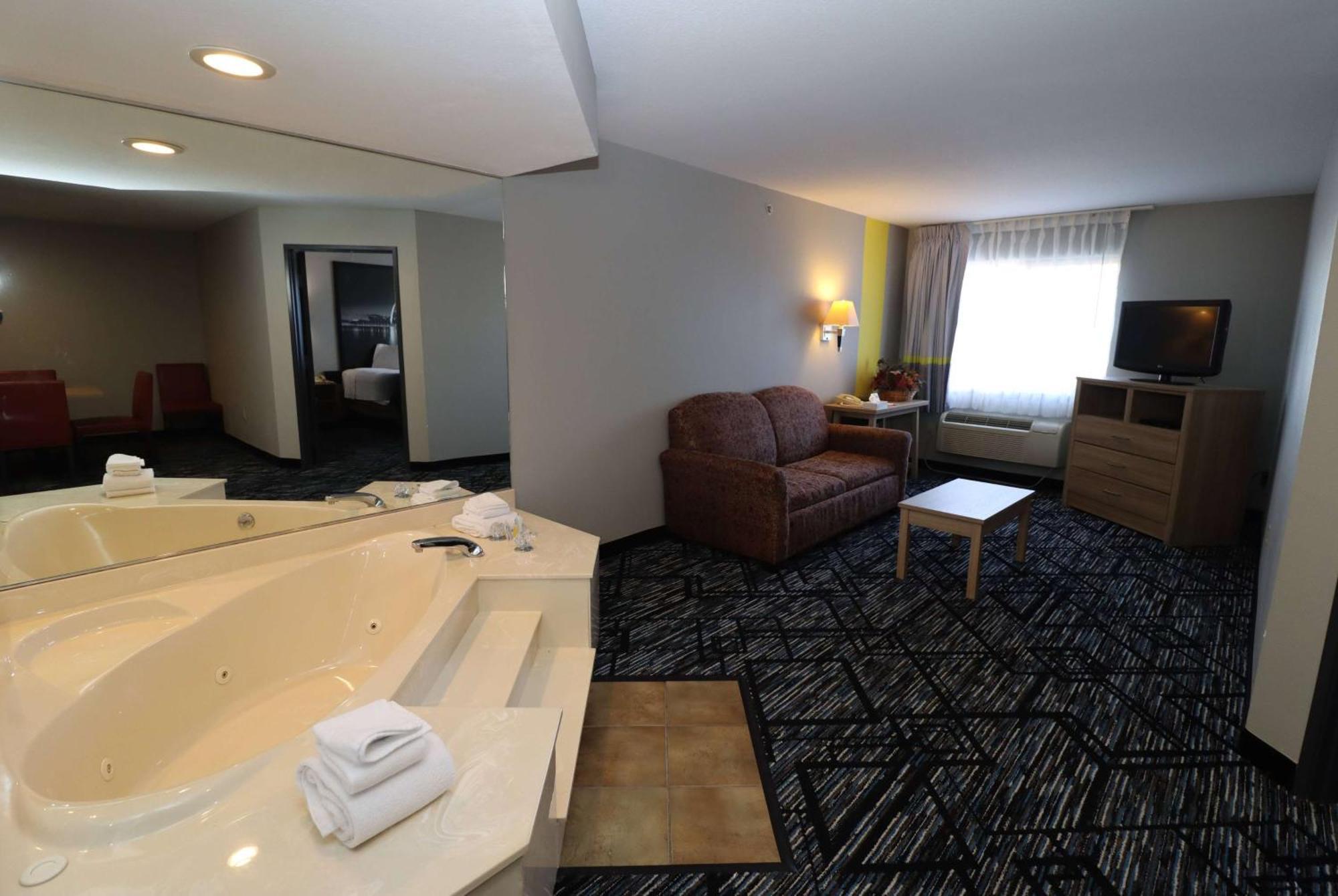 Super 8 By Wyndham Perryville Exterior photo